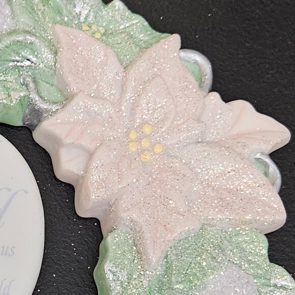 Roman, Inc. #85529 Child Is Born TB Glittery Wreath - Picture 14 of 16